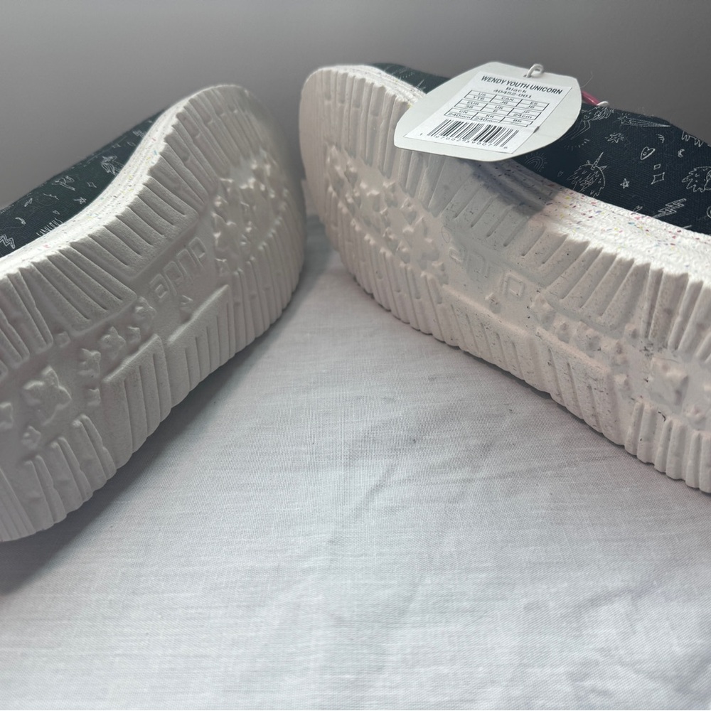 Hey Dude Black and Pink Unicorn Shoes 6 Y - Picture 5 of 5